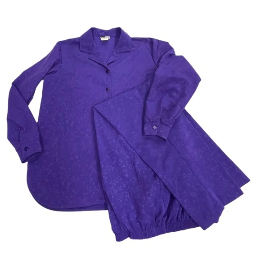 Vintage 90’s Kelly Scott purple shirt and pants set women’s size Medium (Large)